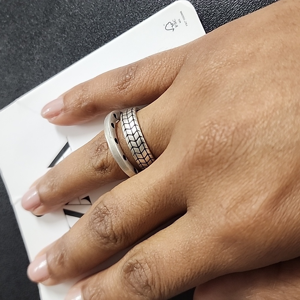 ZARA Irregular Rings - Picture 10 of 10
